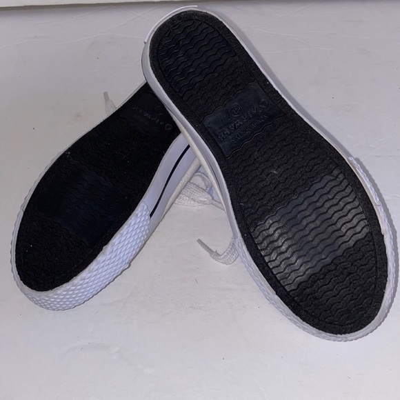 🔵👑”KIDS” AIRWALK WHITE CANVAS LOWTOP SNEAKERS - Picture 11 of 11